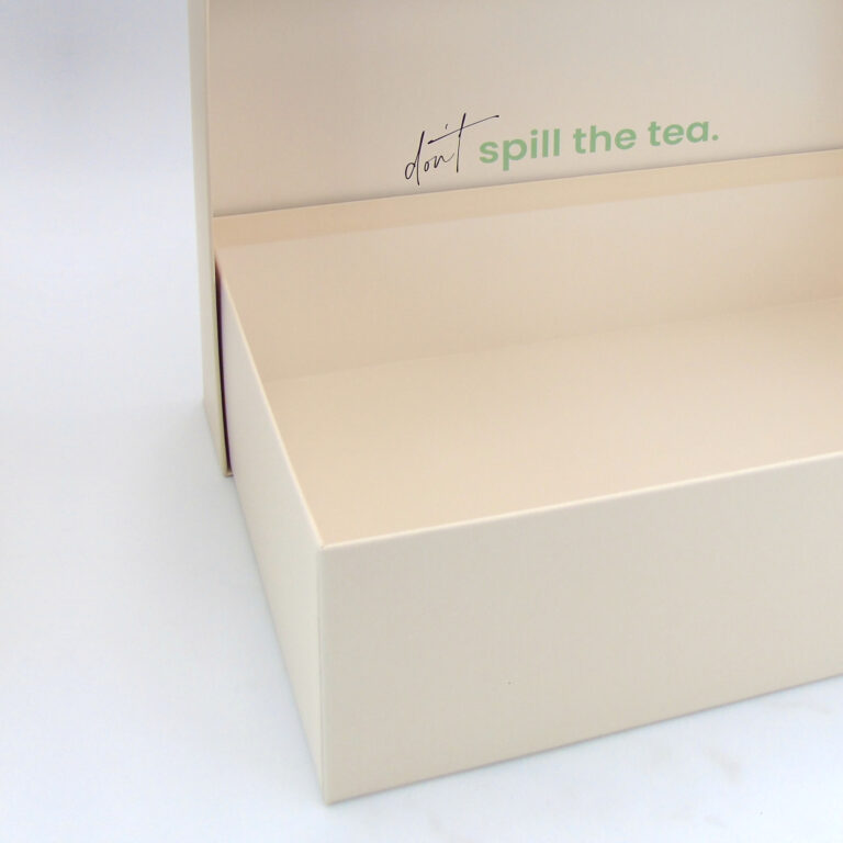 Teeschachtel mit Innendruck